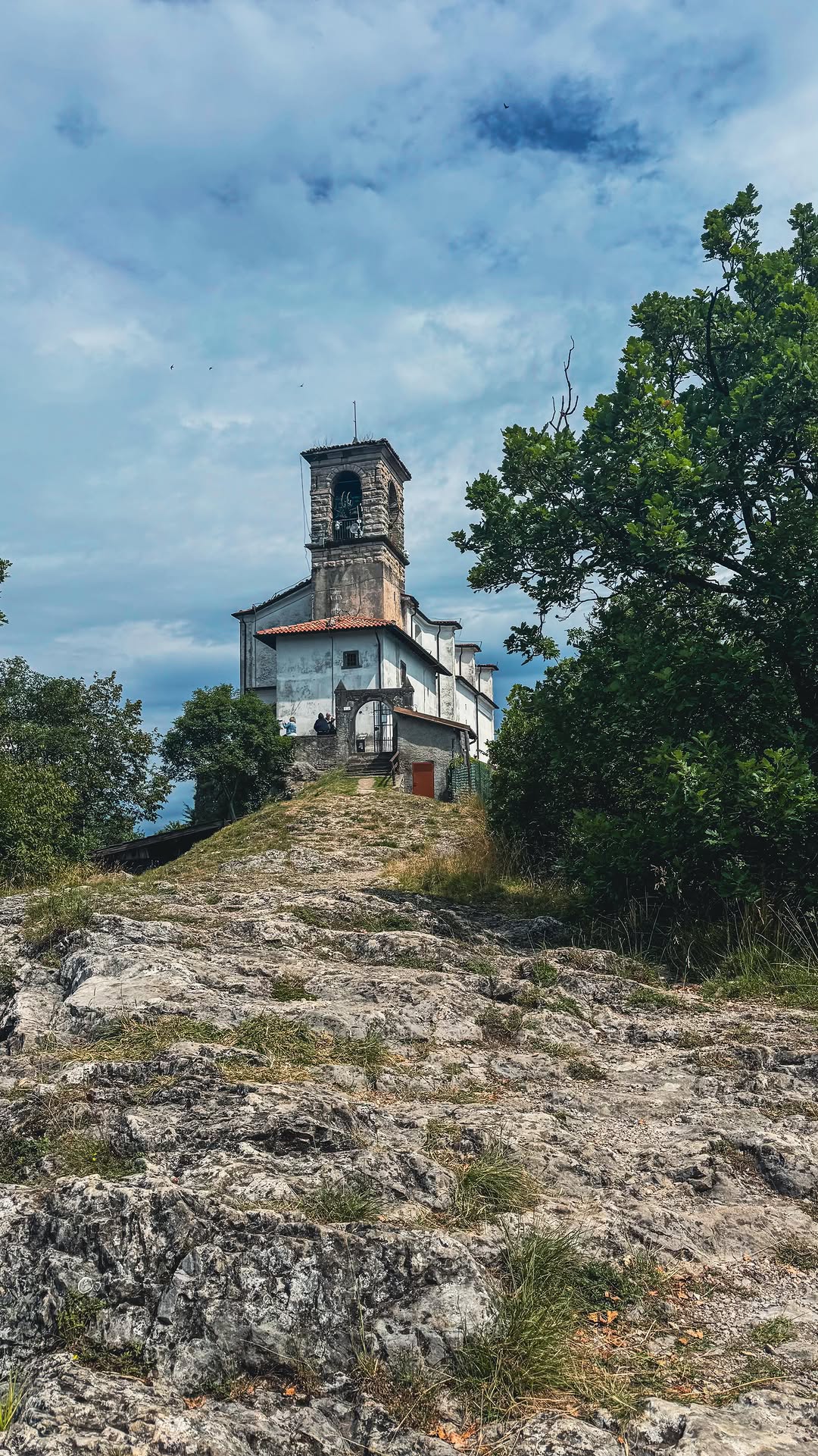 Il Santuario della Madonna della Ceriola, Monte Isola