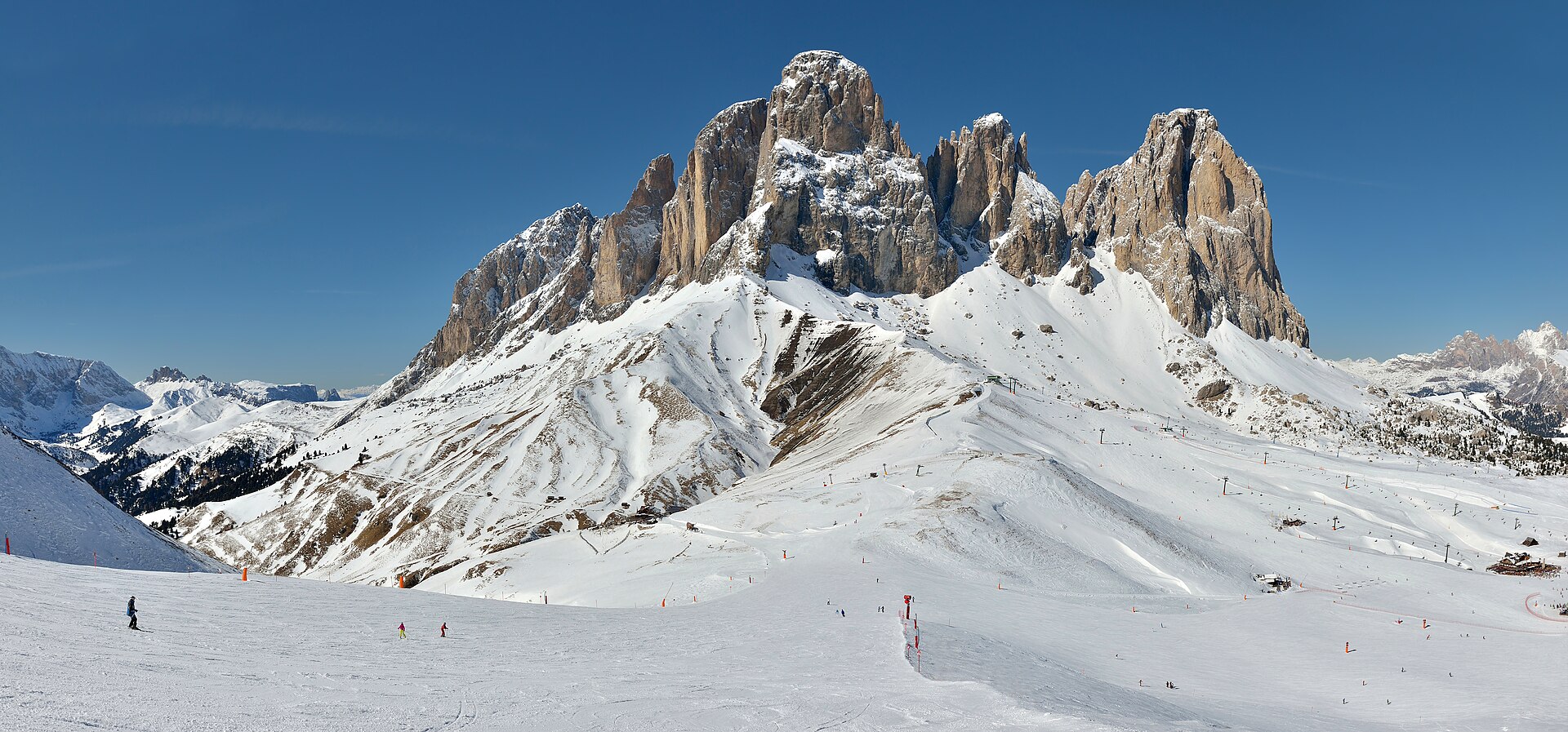 Sassopiatto e Sassolungo visti dal Col Rodella